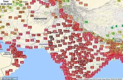 地球史上最热4月？巴基斯坦出现50度恐怖高温，南亚居民抱水管降温求生